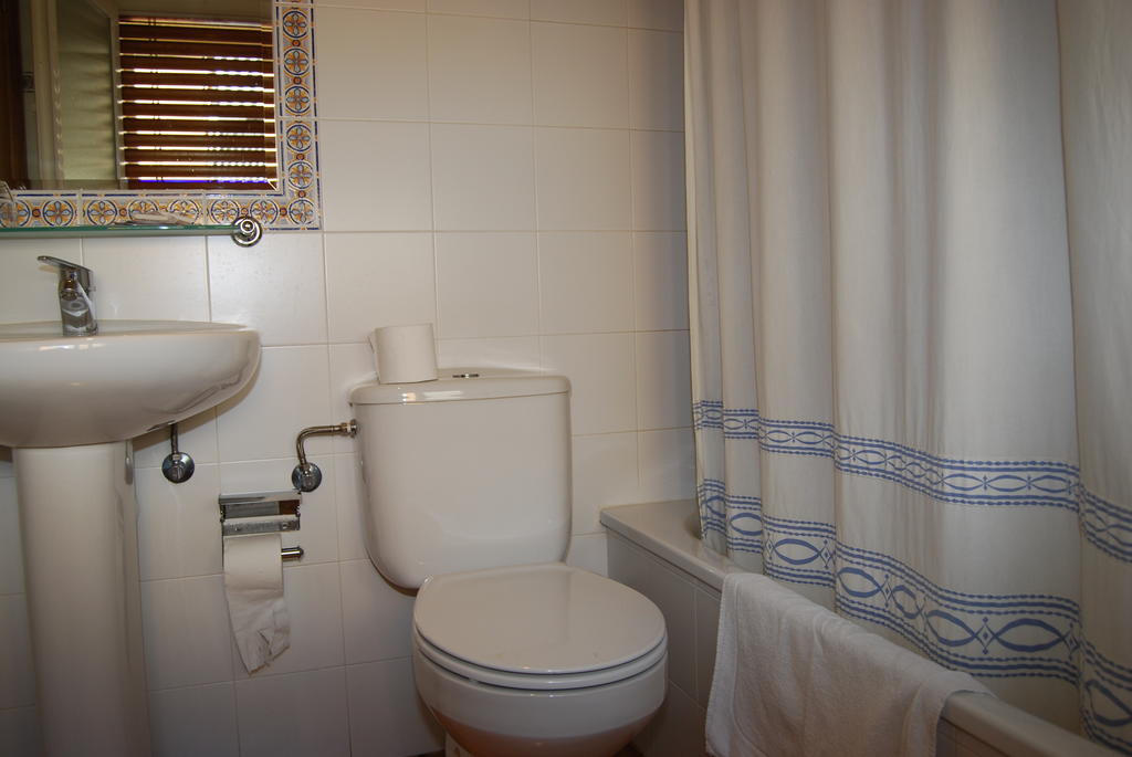 Hotel A Nieu Jaca Luaran gambar
